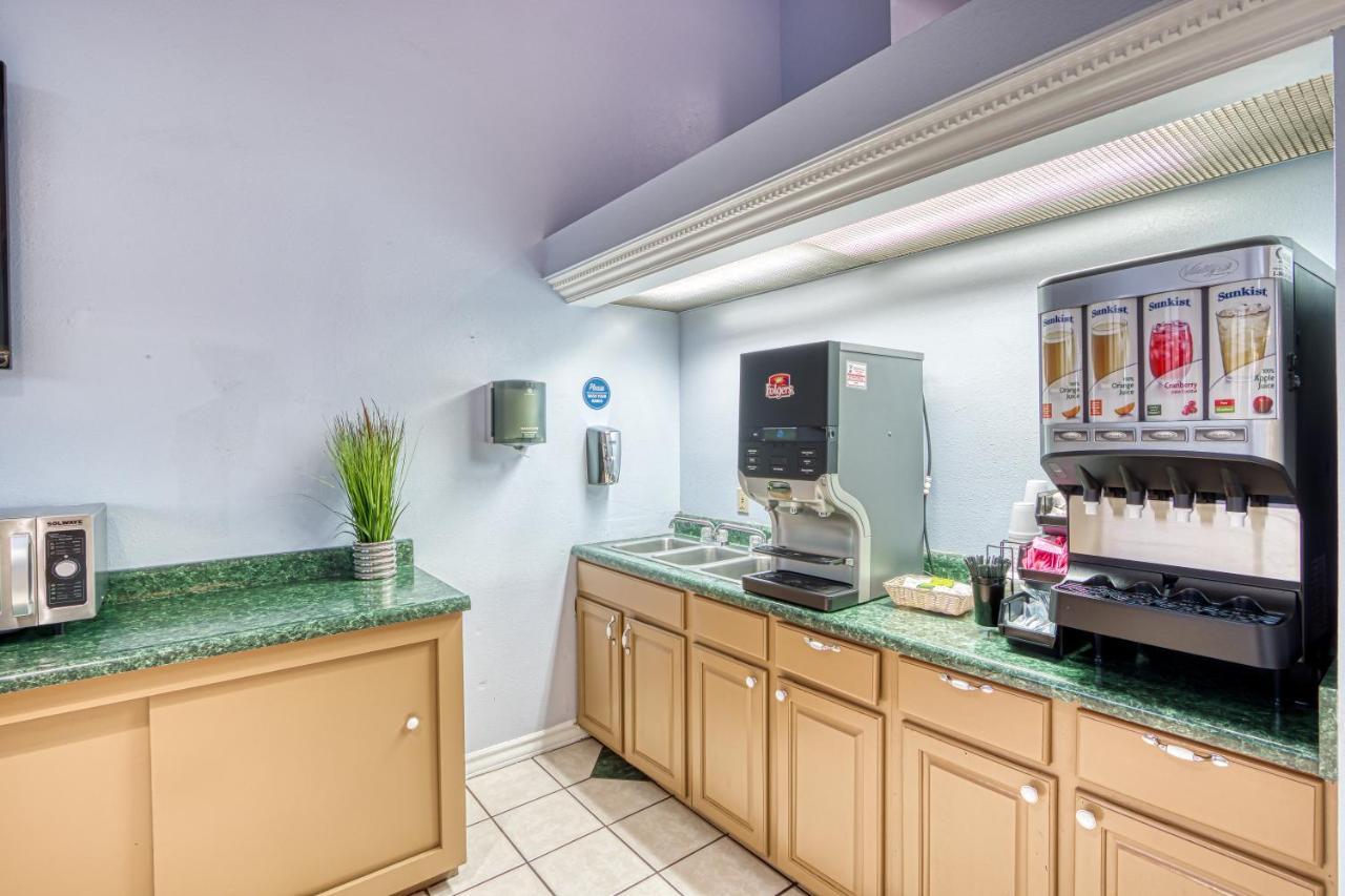 Americas Hotel - El Paso Airport / Medical Center Εξωτερικό φωτογραφία