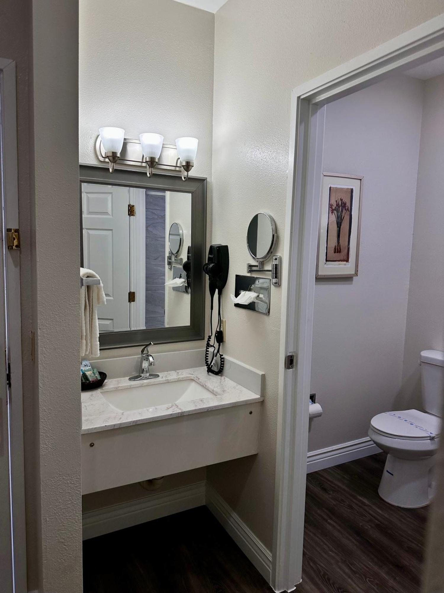 Americas Hotel - El Paso Airport / Medical Center Εξωτερικό φωτογραφία